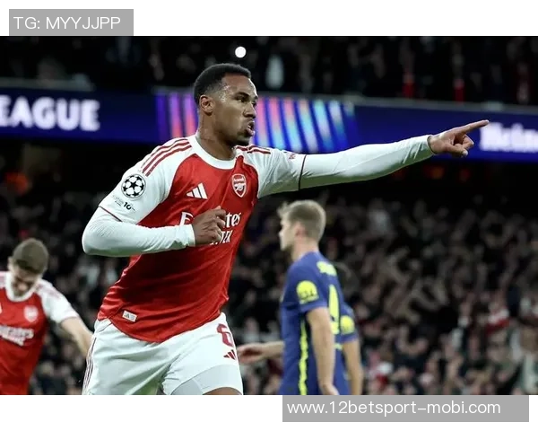 本怀特伤缺一个月阿森纳期待他在1月中旬复出